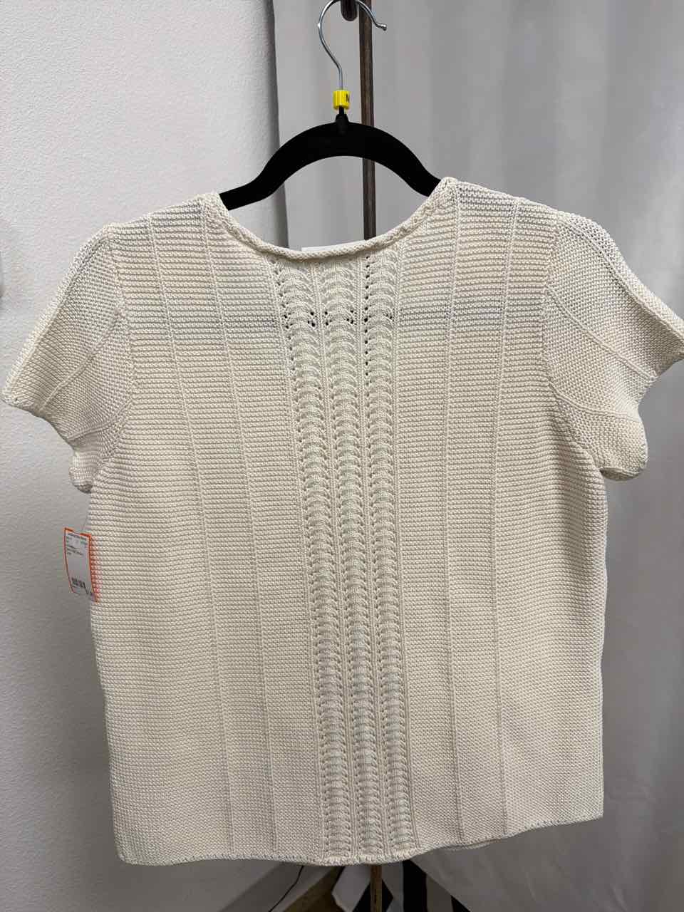 Liz Claiborne Gently Used Cream Shirt