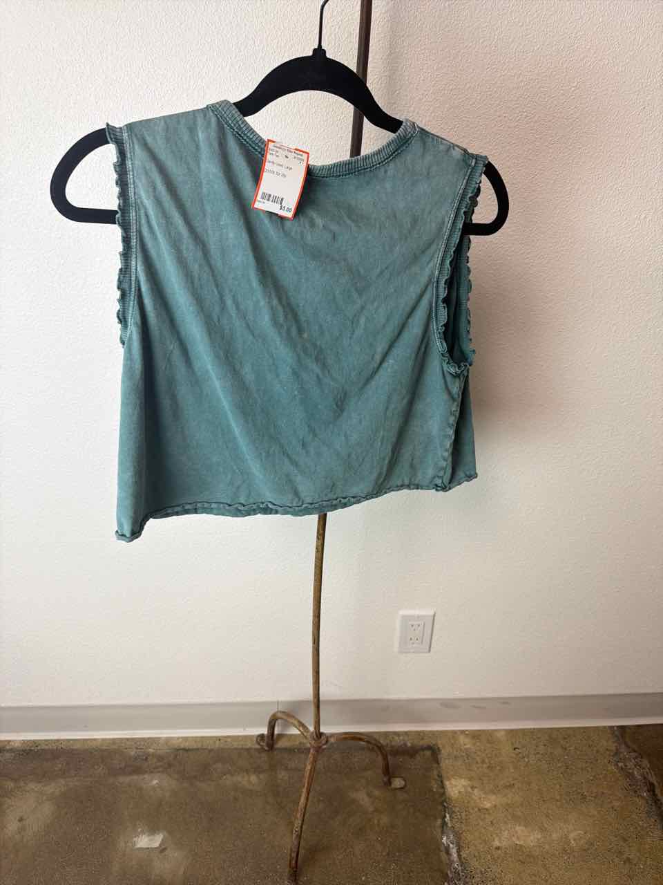 Gently Used Large Tank Top