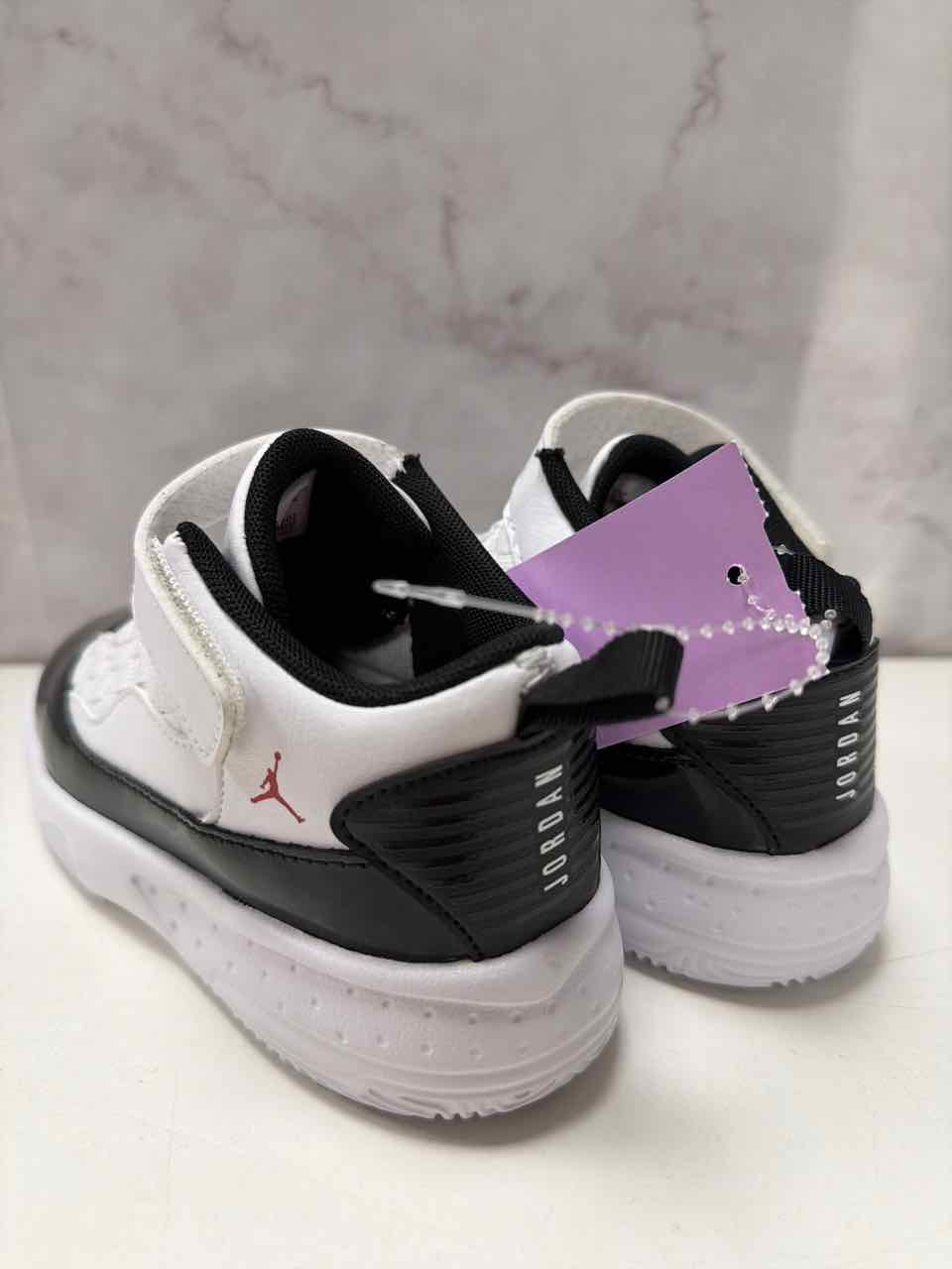 Jordan Shoe Sizes 10C Black & White Shoes- Casual