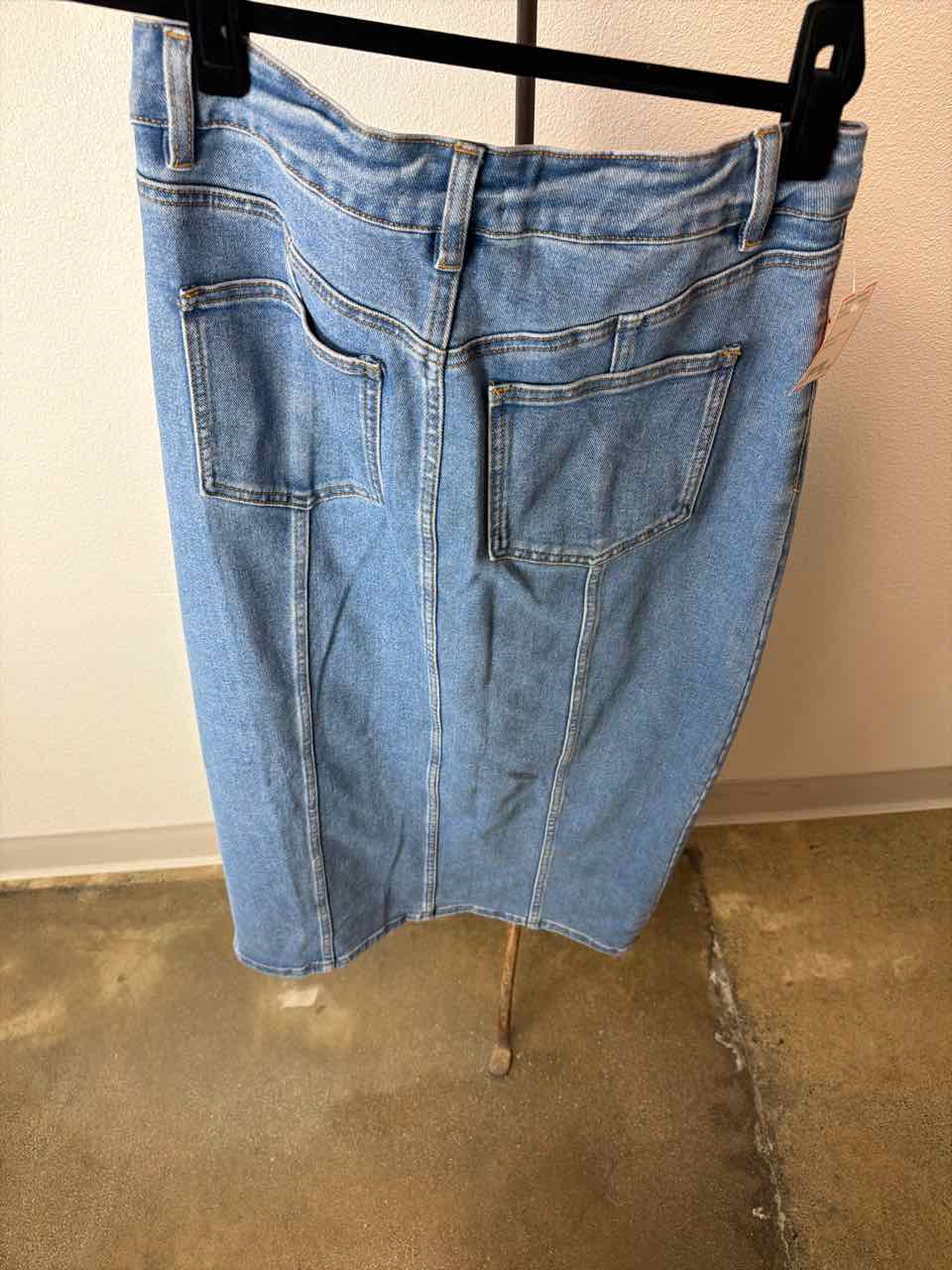 Skirt- Casual