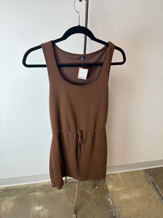 Brown Booth Rentals Dress