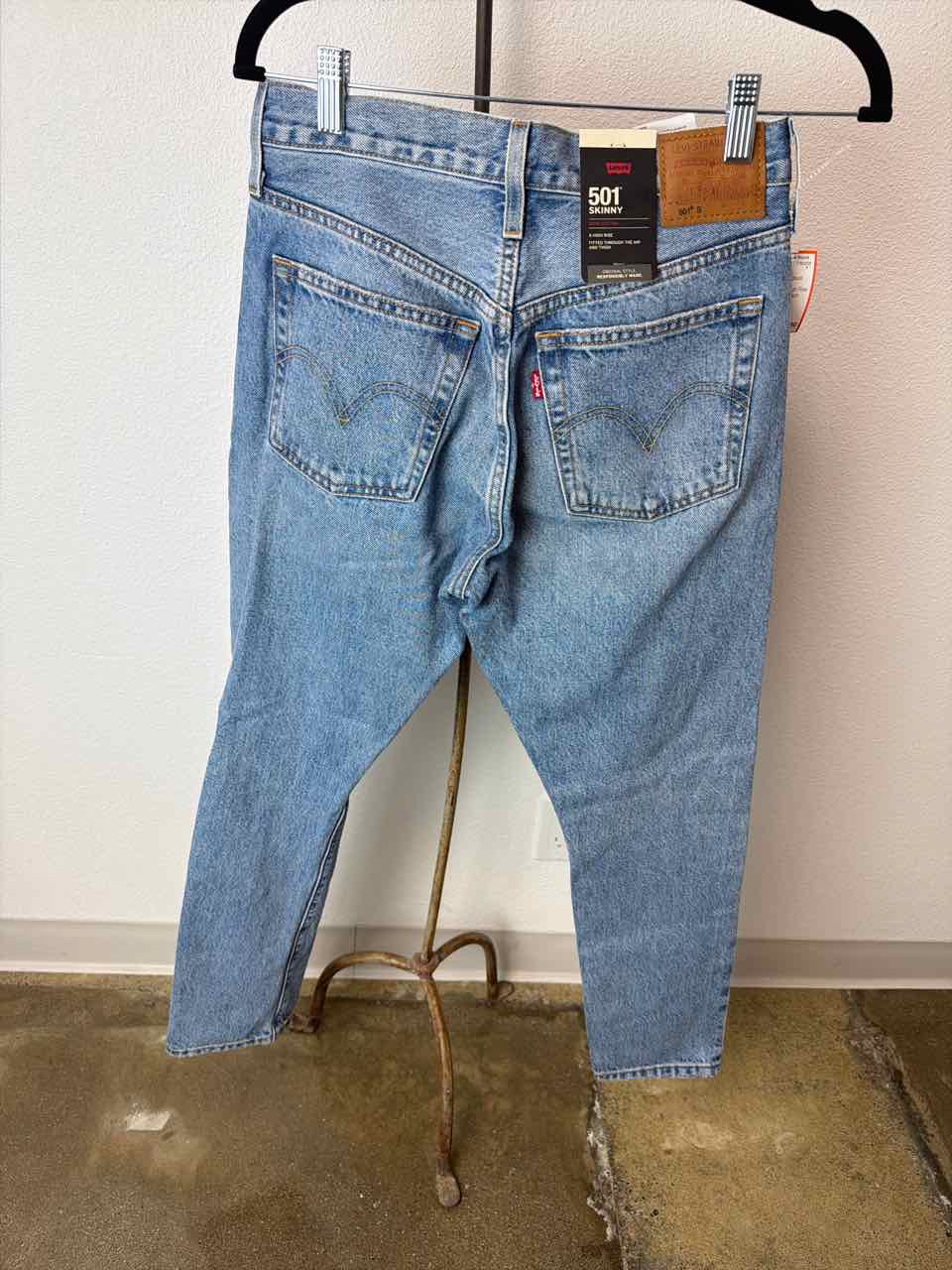 Levi's New With Tags 26x28 Jeans