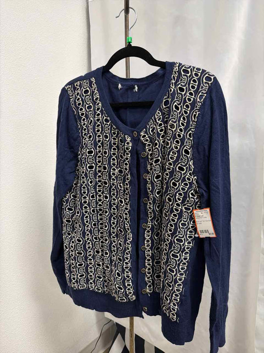 No Brand Listed Gently Used Sweater