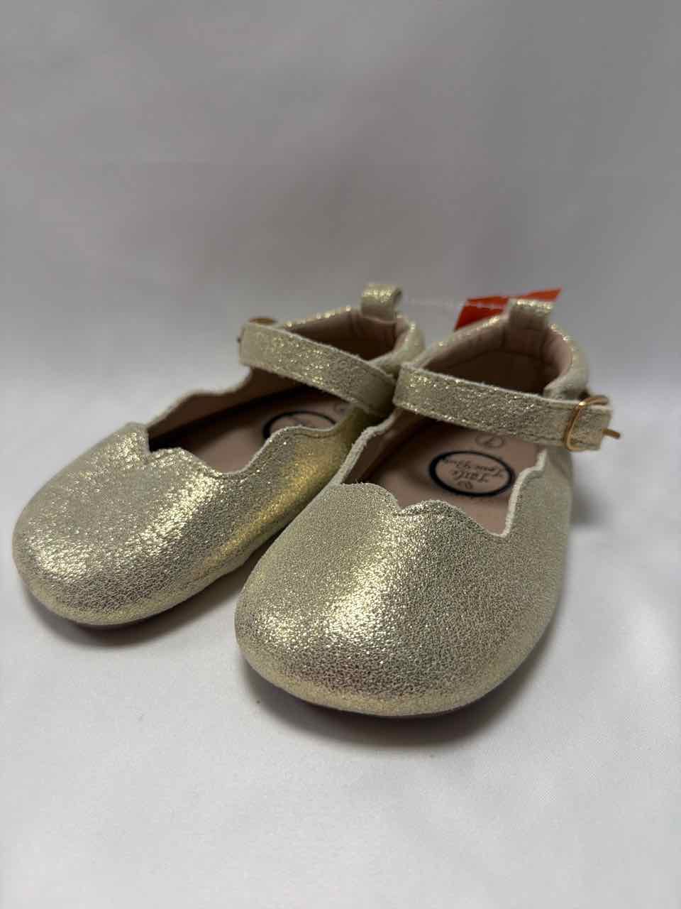 Little Love Bug Shoe Sizes 7C Gold Shoes- Formal