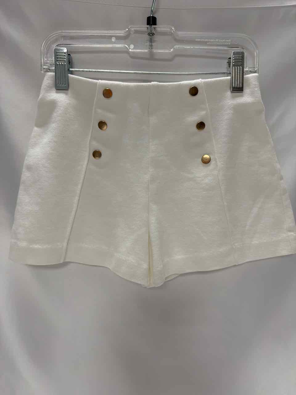 H&M Size 7 White Gently Used Shorts- Casual