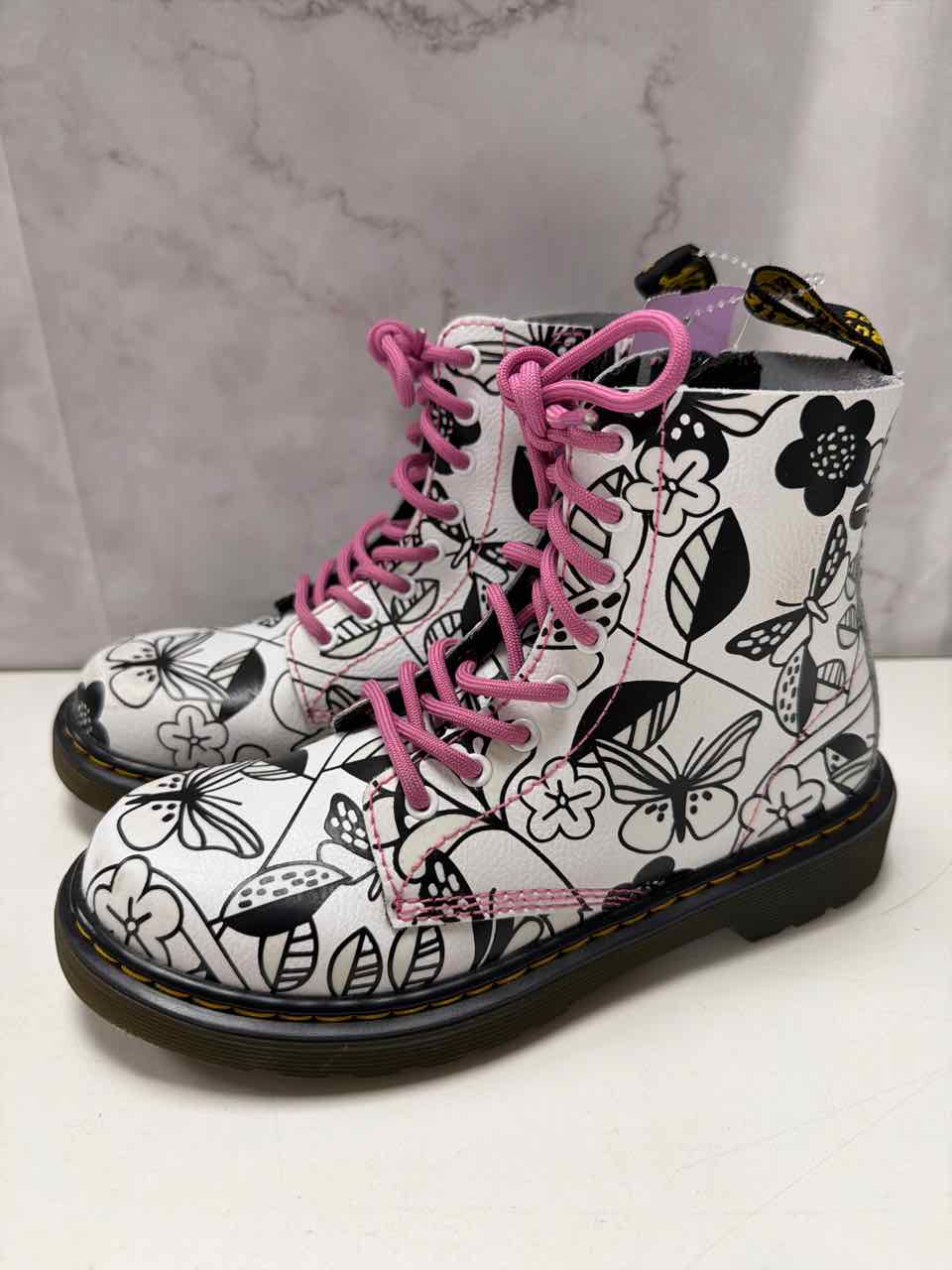 Dr. Martens Shoe Sizes 2Y White Boots