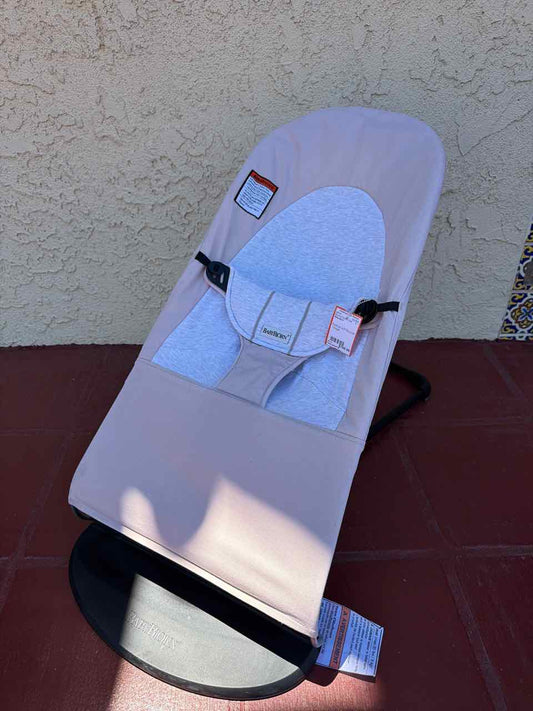 Baby Bjorn Bouncer/ Bouncy Seat