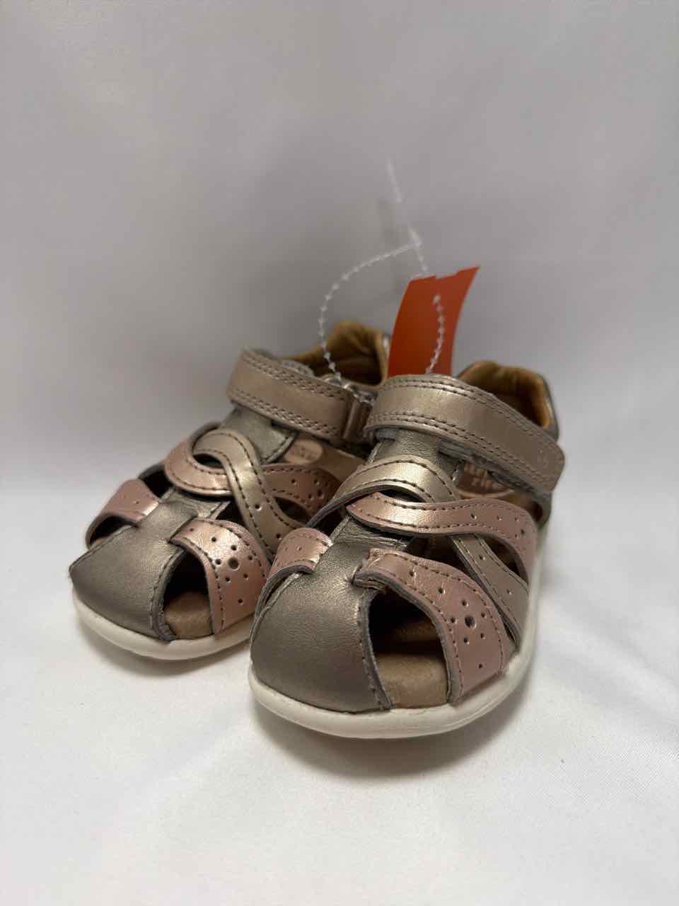Stride Rite Shoe Sizes 5C Gold Gently Used Sandals