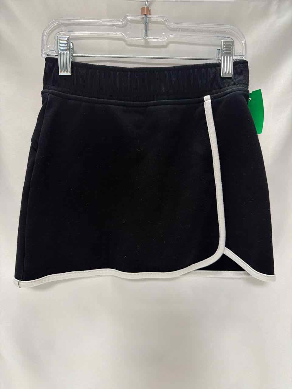 Size 8 Black Gently Used Skirt- Casual