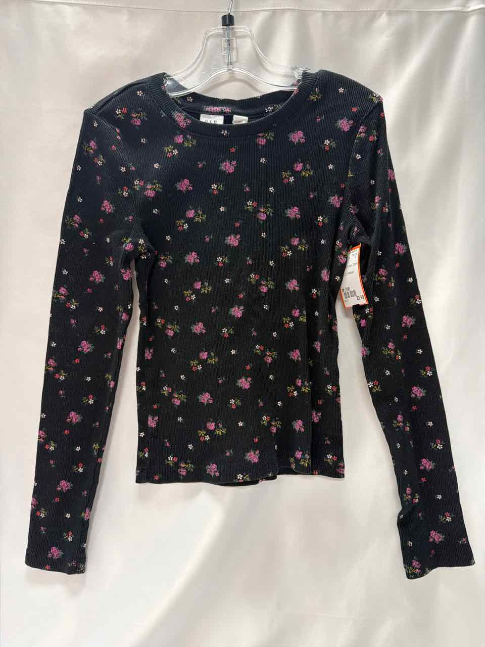 Gap Size M (7/8) Black Shirt- Casual