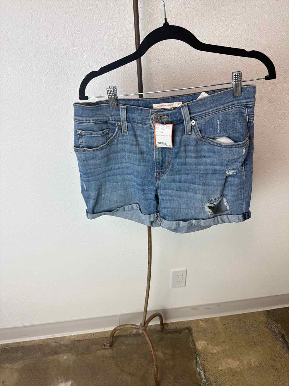 Booth Rentals Shorts