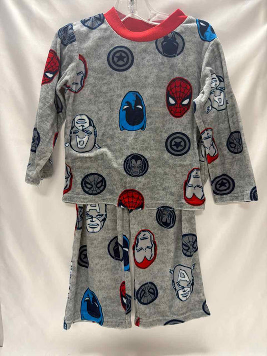 Marvel Size 4 Gray Gently Used Pajamas- 2pc