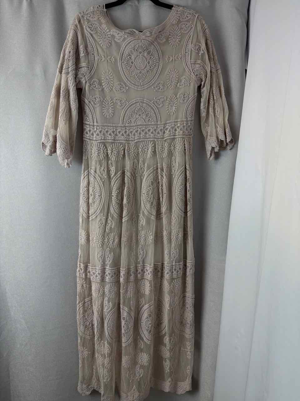 Booth Rentals Dress