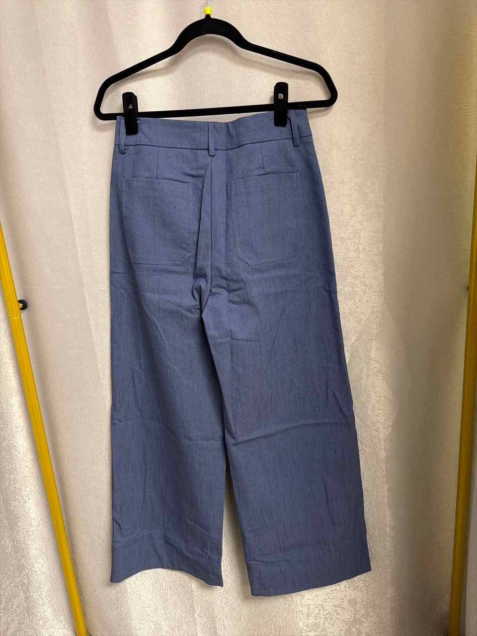 Size Medium Pants- Casual