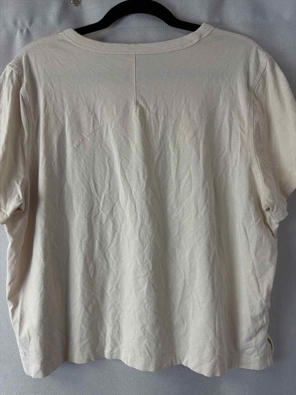 Lululemon Gently Used T-shirt