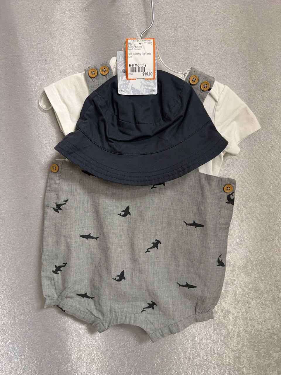 Tommy Bahama Size 6-9 Months Outfit- 3pc