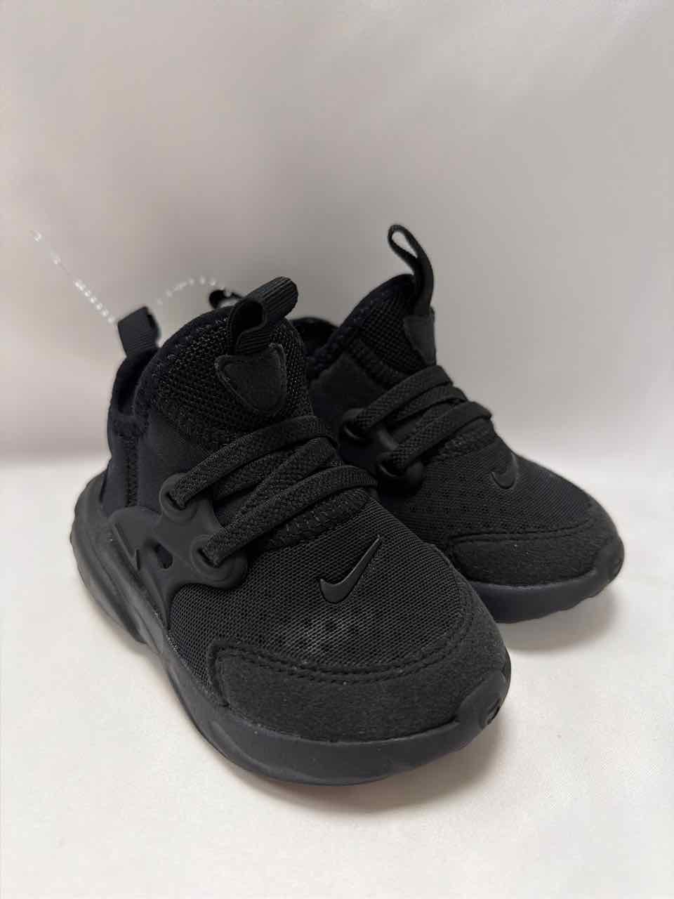 Nike Shoe Sizes 5C Black Gently Used Shoes- Casual