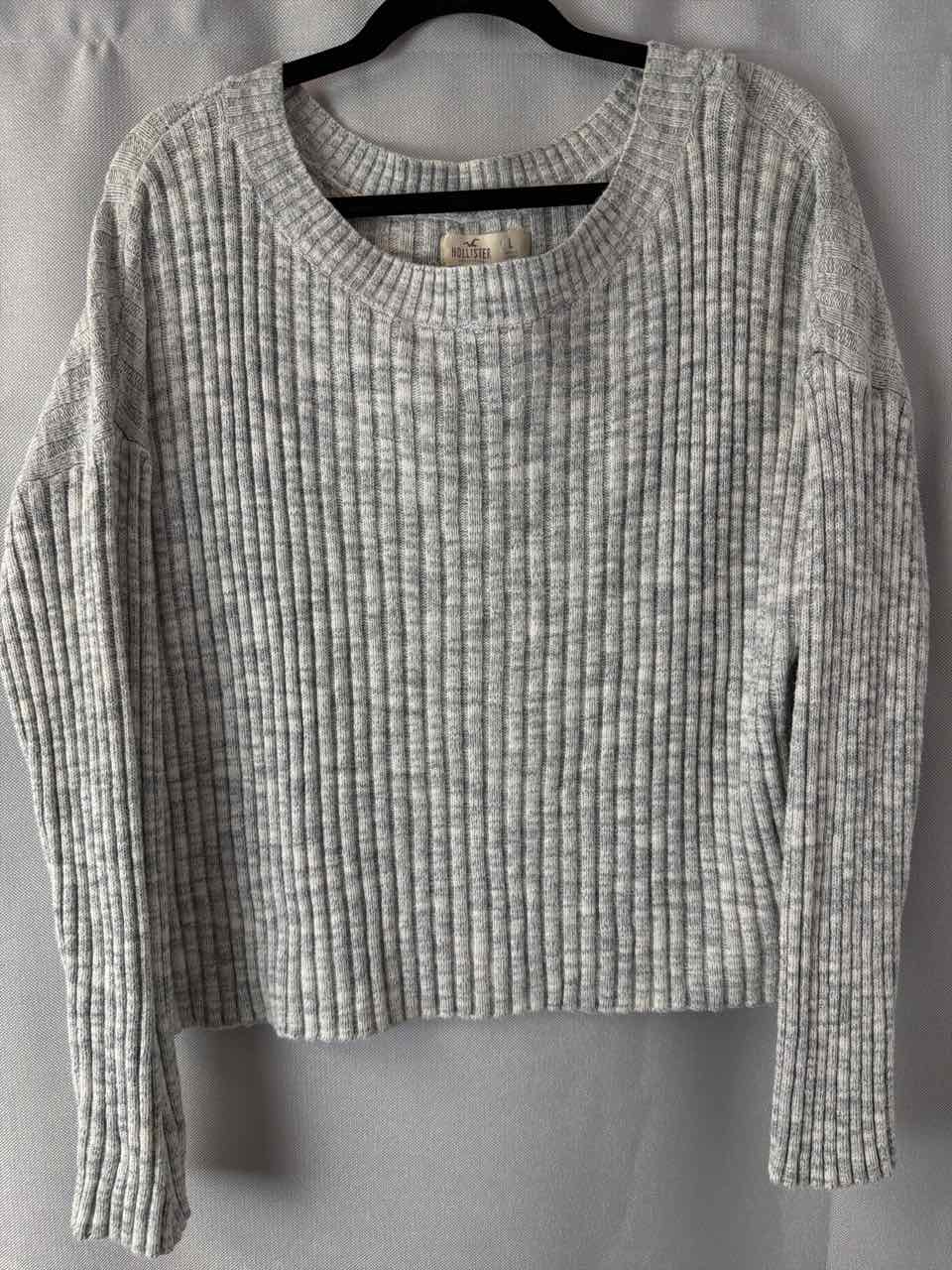 Hollister Gently Used Sweater