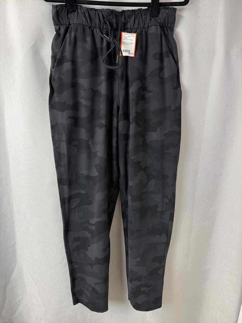 Lululemon Black Booth Rentals Sweatpants