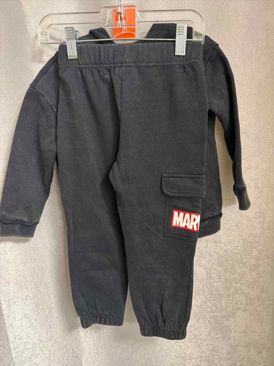 Size 3T Black Outfit- 3pc