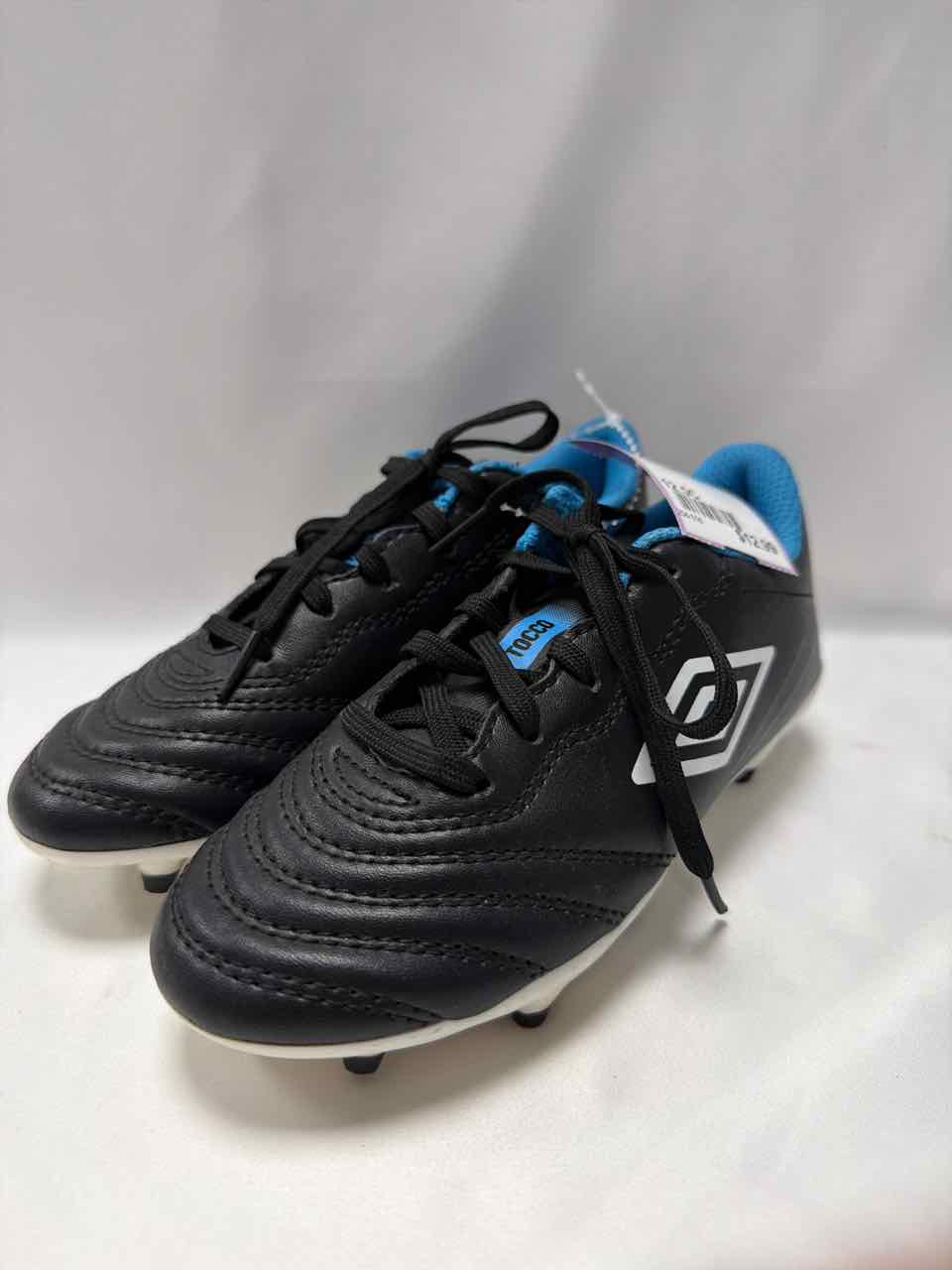 Umbro Shoe Sizes 12.5C Black Cleats