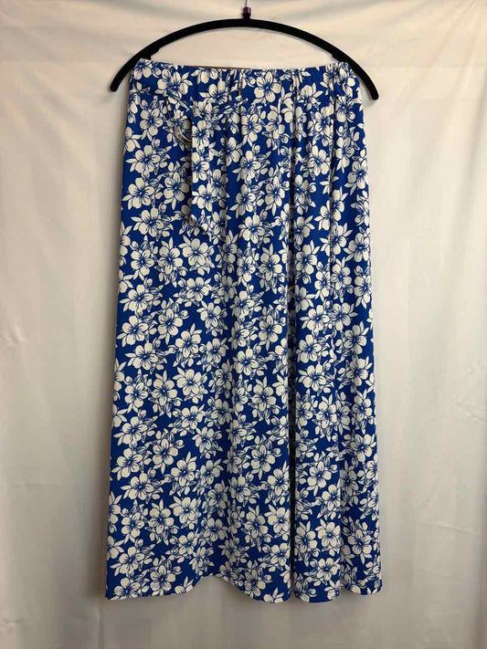 Blue Booth Rentals Skirt