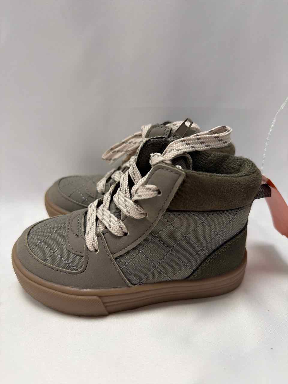 OshKosh Shoe Sizes 5C Shoes- Casual