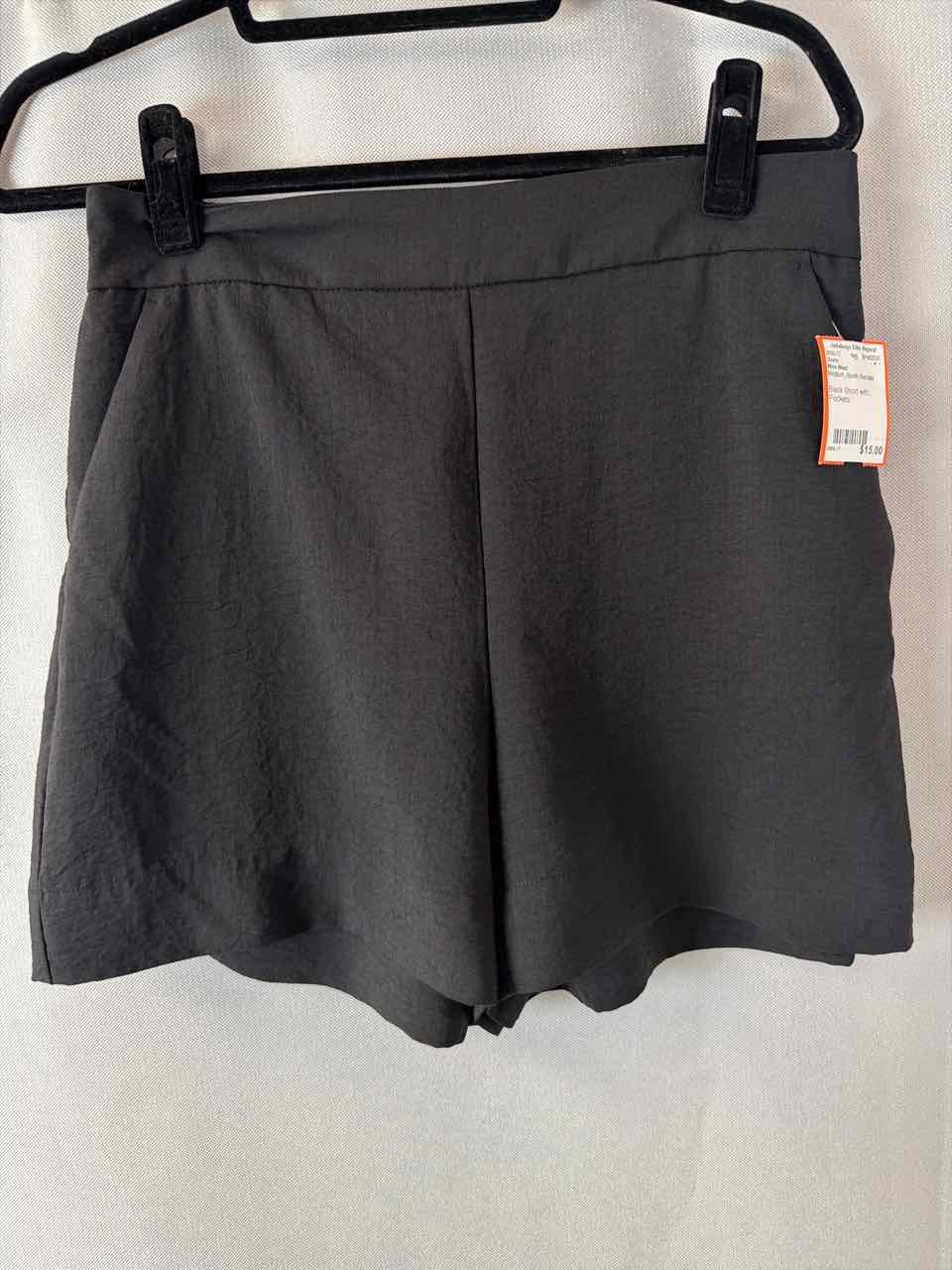 Nine West Booth Rentals Shorts