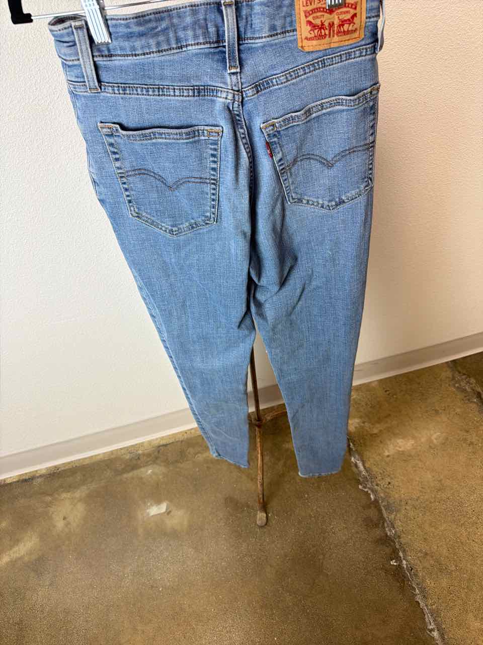 Levi's Booth Rentals Jeans