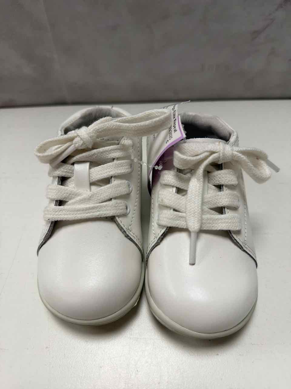 Stride Rite Shoe Sizes 4.5C White Shoes- Casual