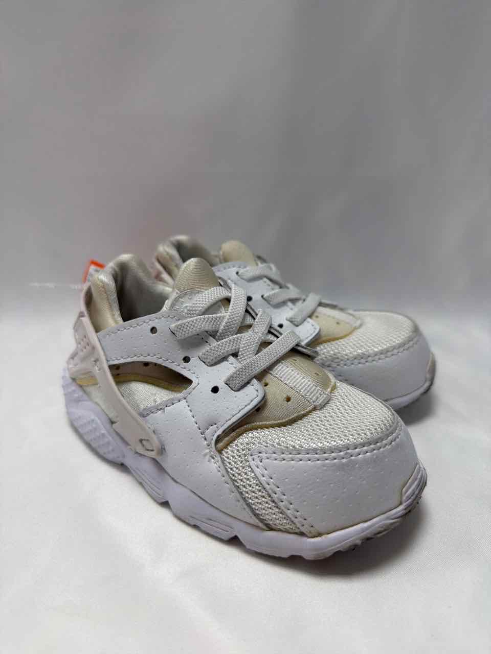 Nike Shoe Sizes 8C White Shoes- Casual