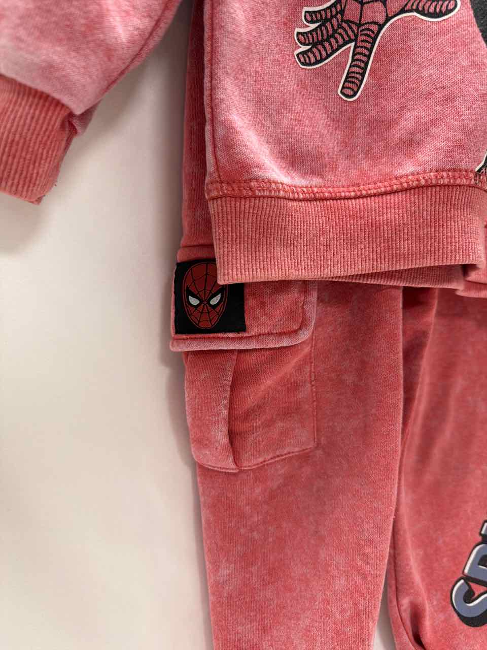 Marvel Size 2T Red Sweatshirt