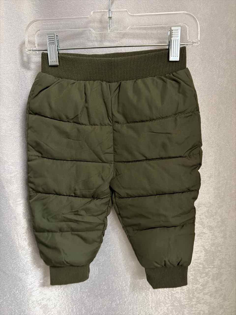 Size 12-18 Months Green Outfit -2pc