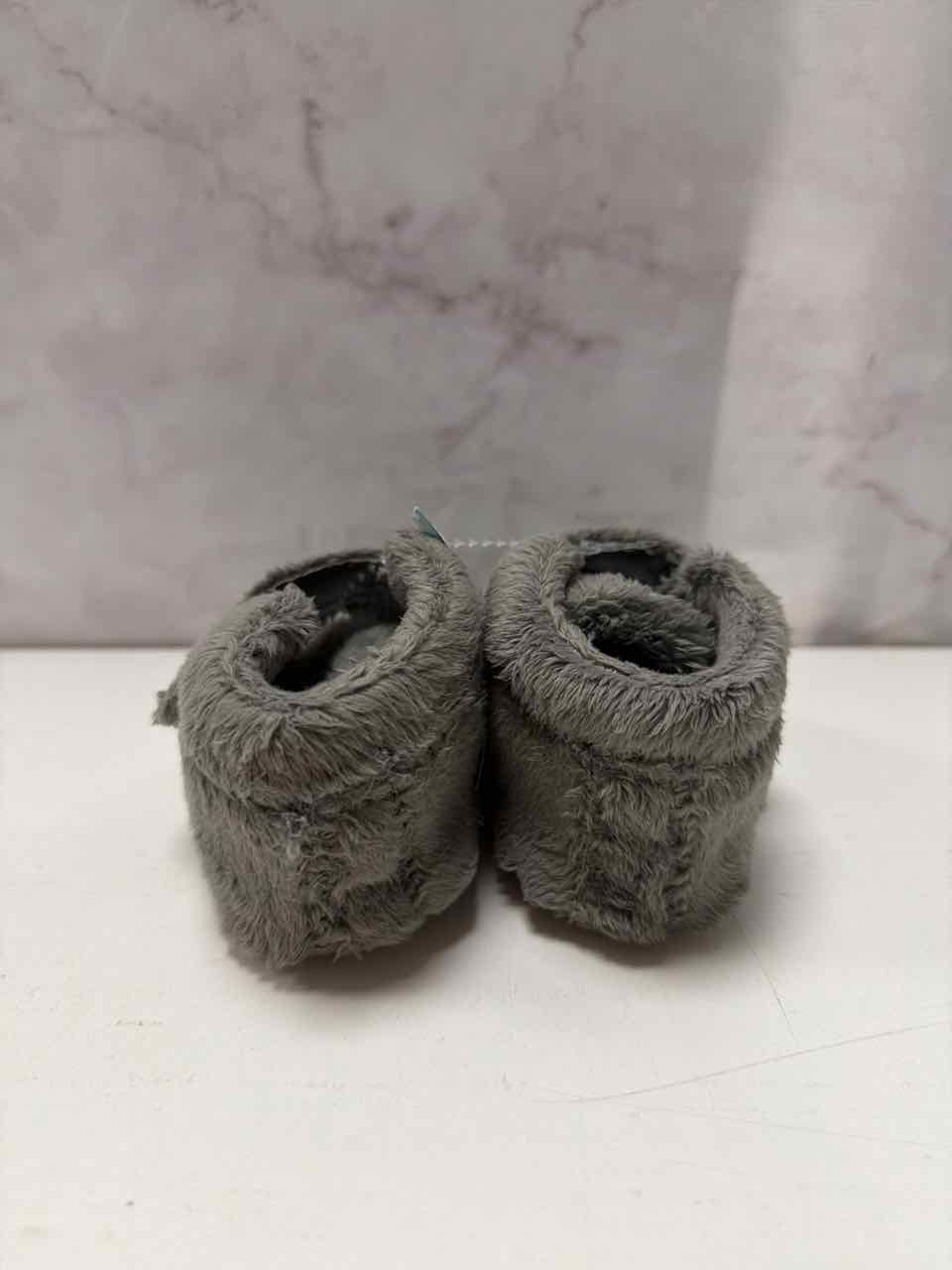 Ugg Shoe Sizes 1C Gray Shoes- Casual