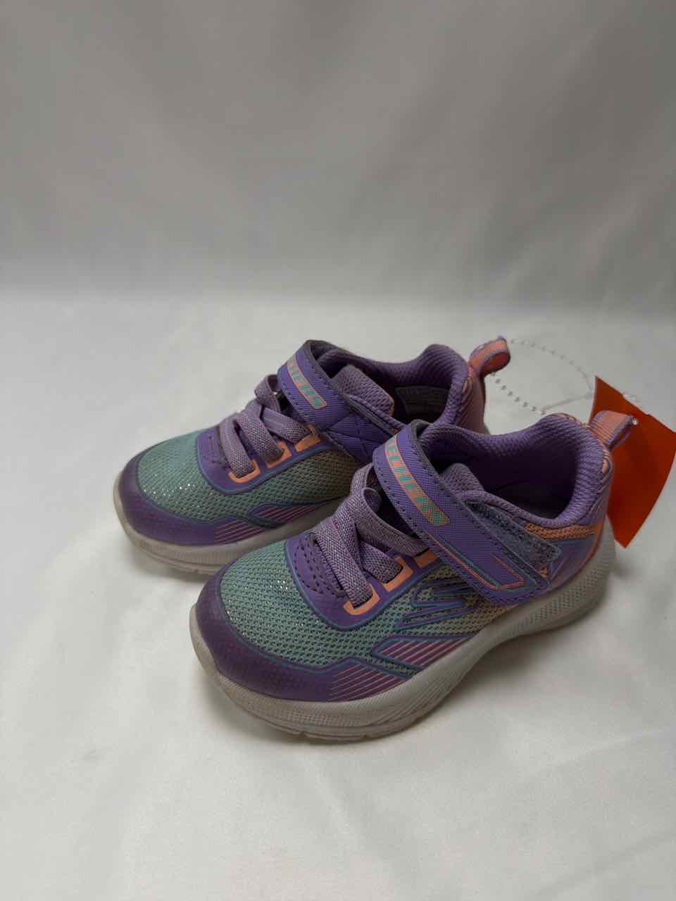 Skechers Shoe Sizes 7C Gently Used Shoes- Casual
