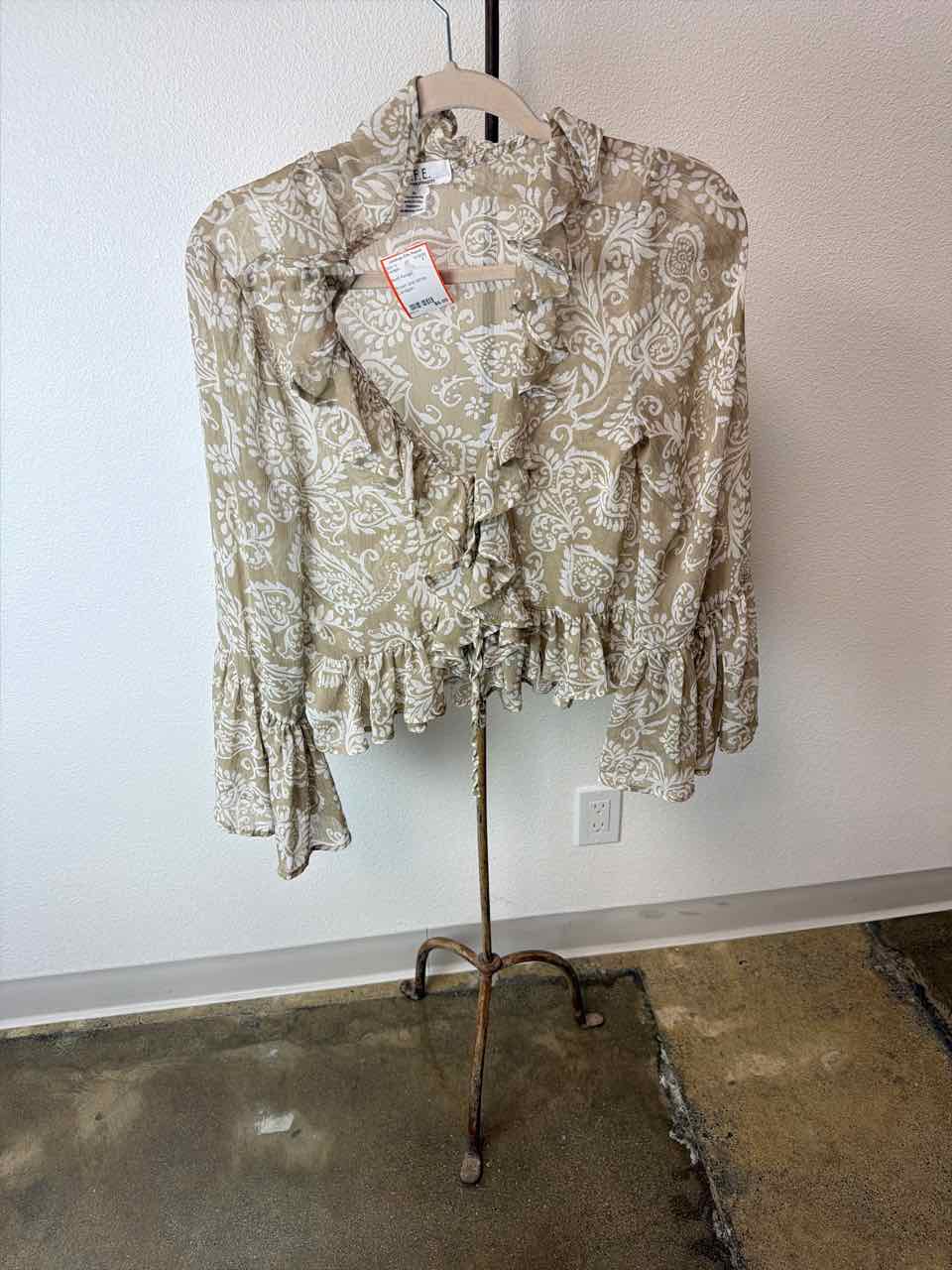 Booth Rentals Cardigan