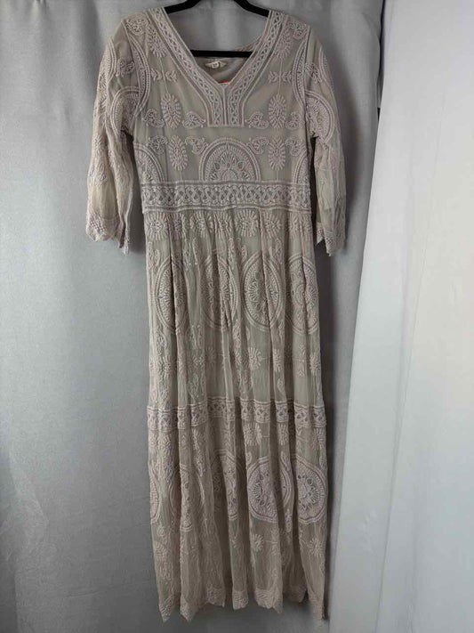 Booth Rentals Dress