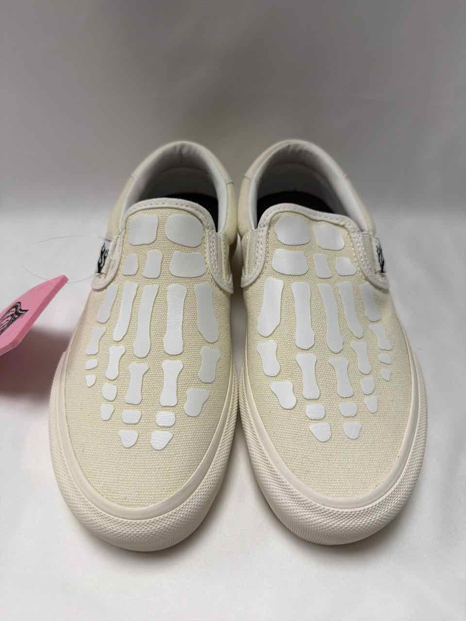 Straye Shoe Sizes 4Y Cream Shoes- Casual