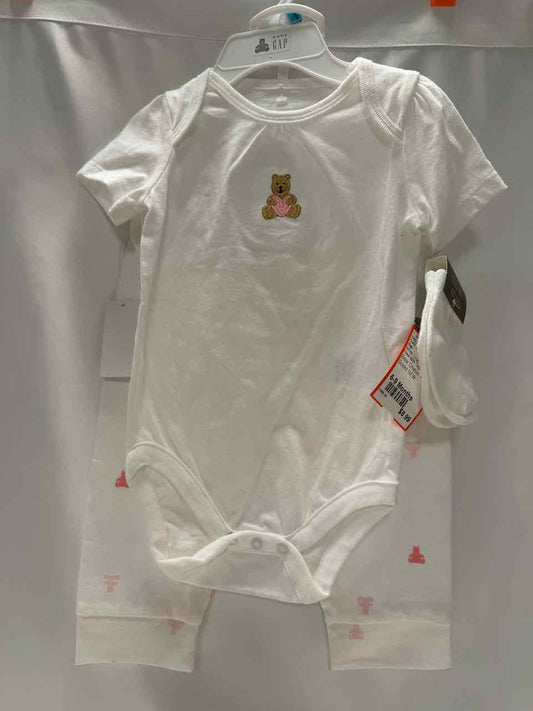 Gap Size 6-9 Months White New With Tags Outfit- 3pc