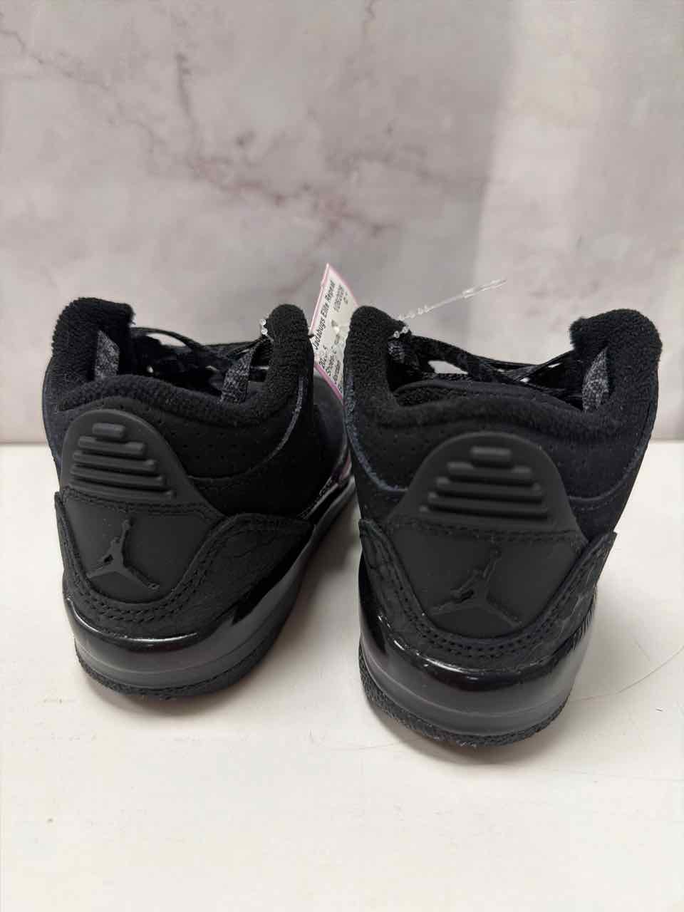 Jordan Shoe Sizes 6C Black Shoes- Casual