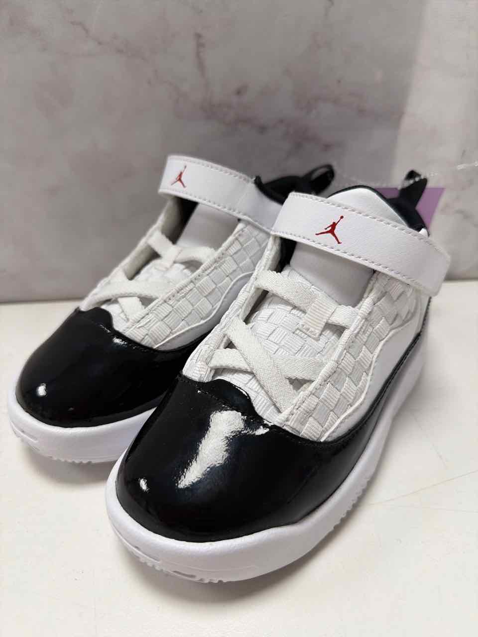 Jordan Shoe Sizes 10C Black & White Shoes- Casual