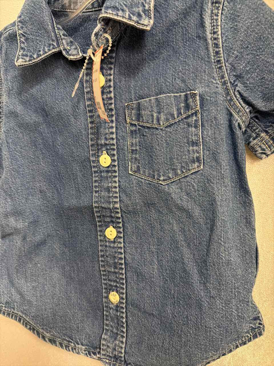 Gap Size 3T Shirt- Casual