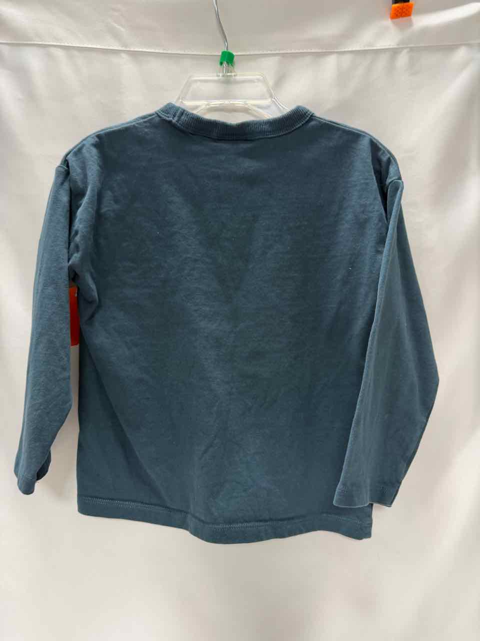 Zara Size 3T Gently Used T-Shirt