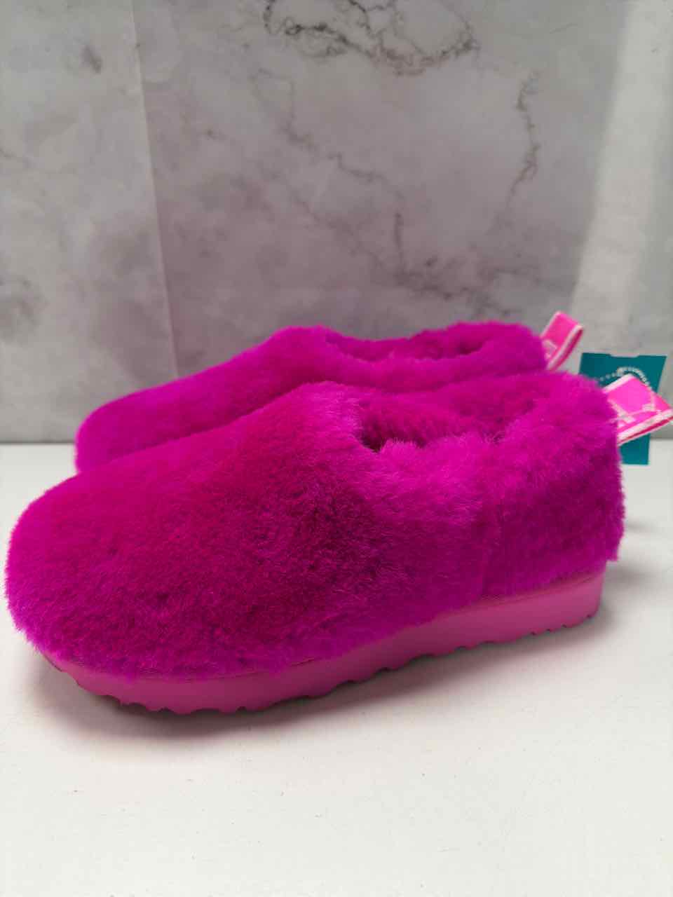 Ugg Shoe Sizes 5Y Hot Pink Slippers