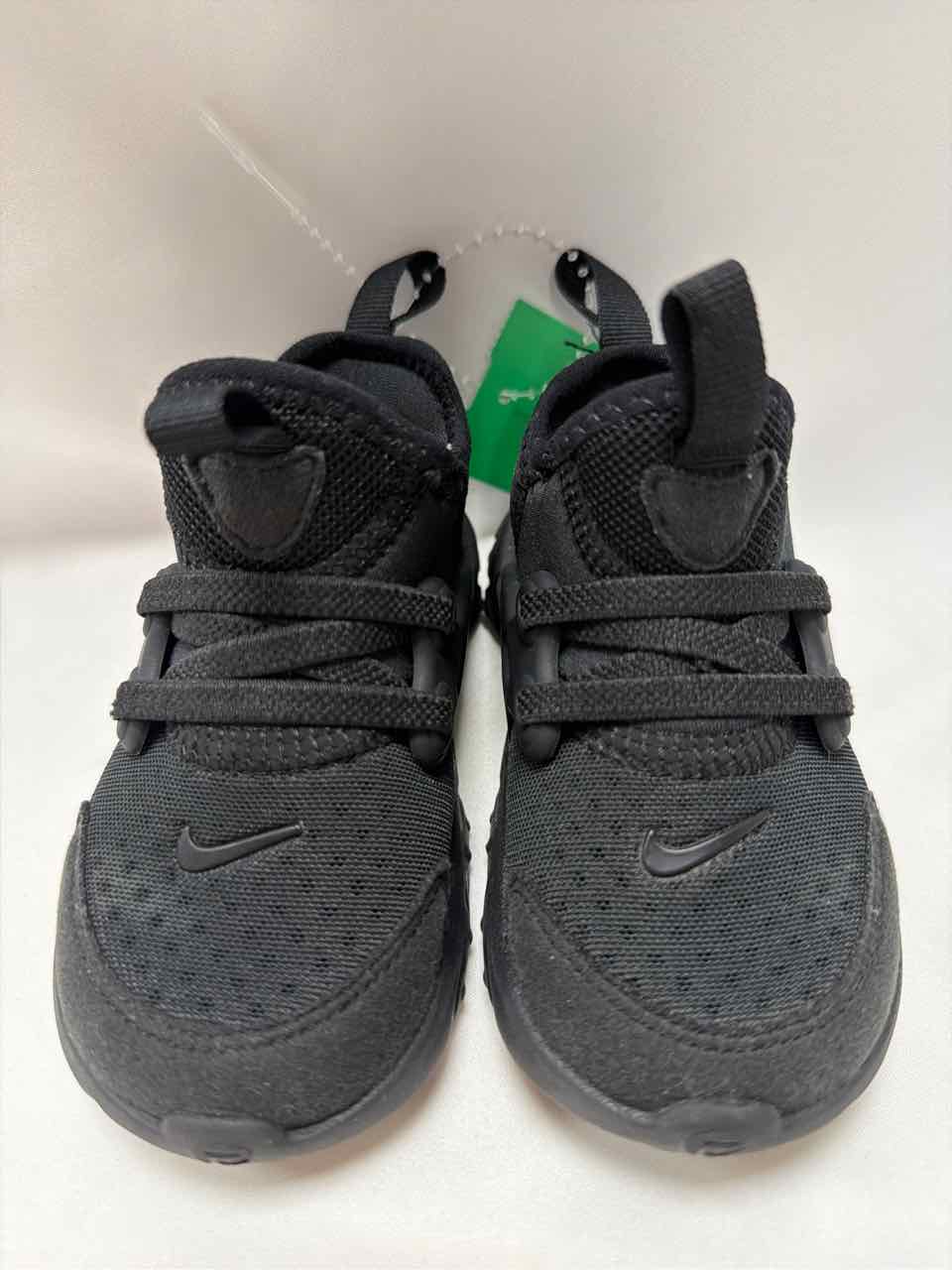 Nike Shoe Sizes 5C Black Gently Used Shoes- Casual