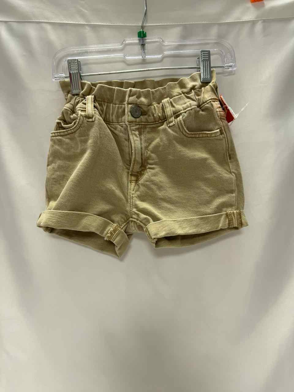 Baby Gap Size 3T Beige Gently Used Shorts- Casual