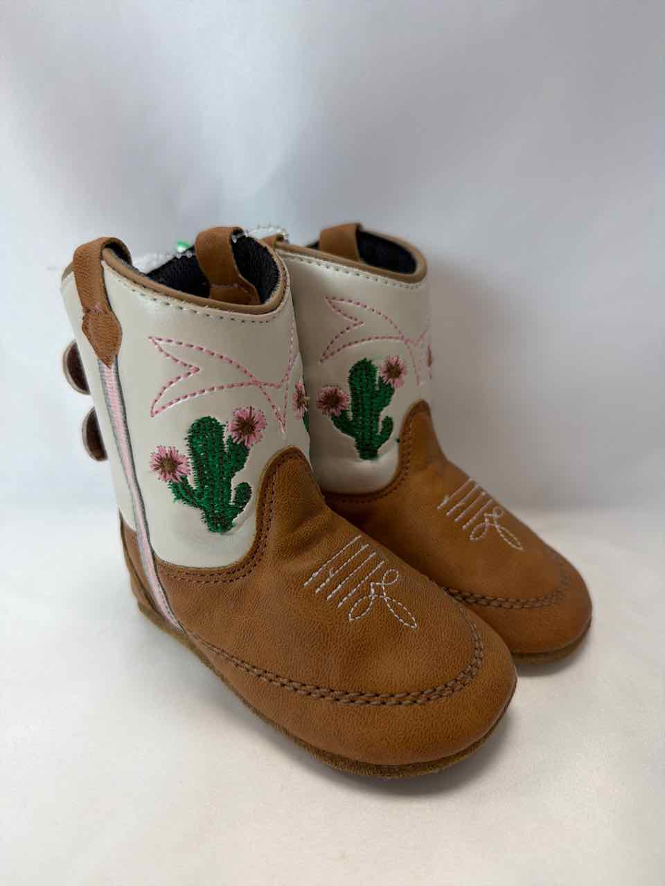 Shoe Sizes 4C Gently Used Boots