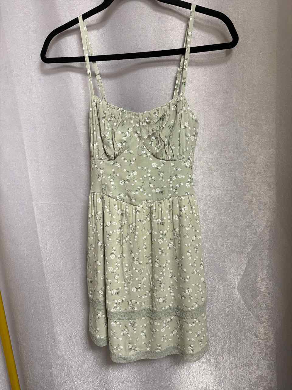 Size Small Green Dress- Casual