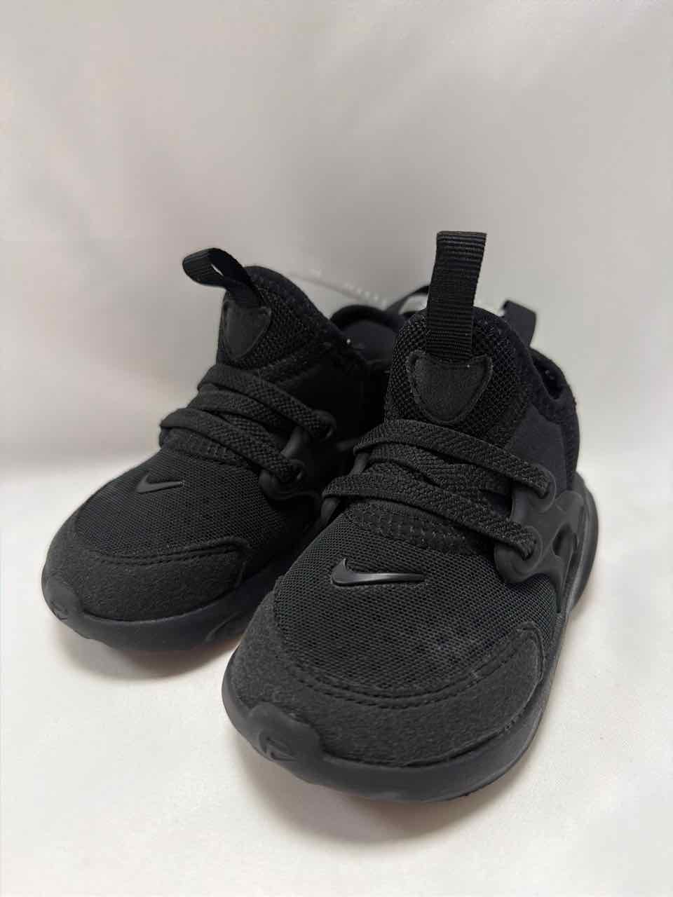 Nike Shoe Sizes 5C Black Gently Used Shoes- Casual