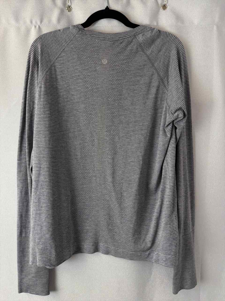 Lululemon Gently Used T-shirt